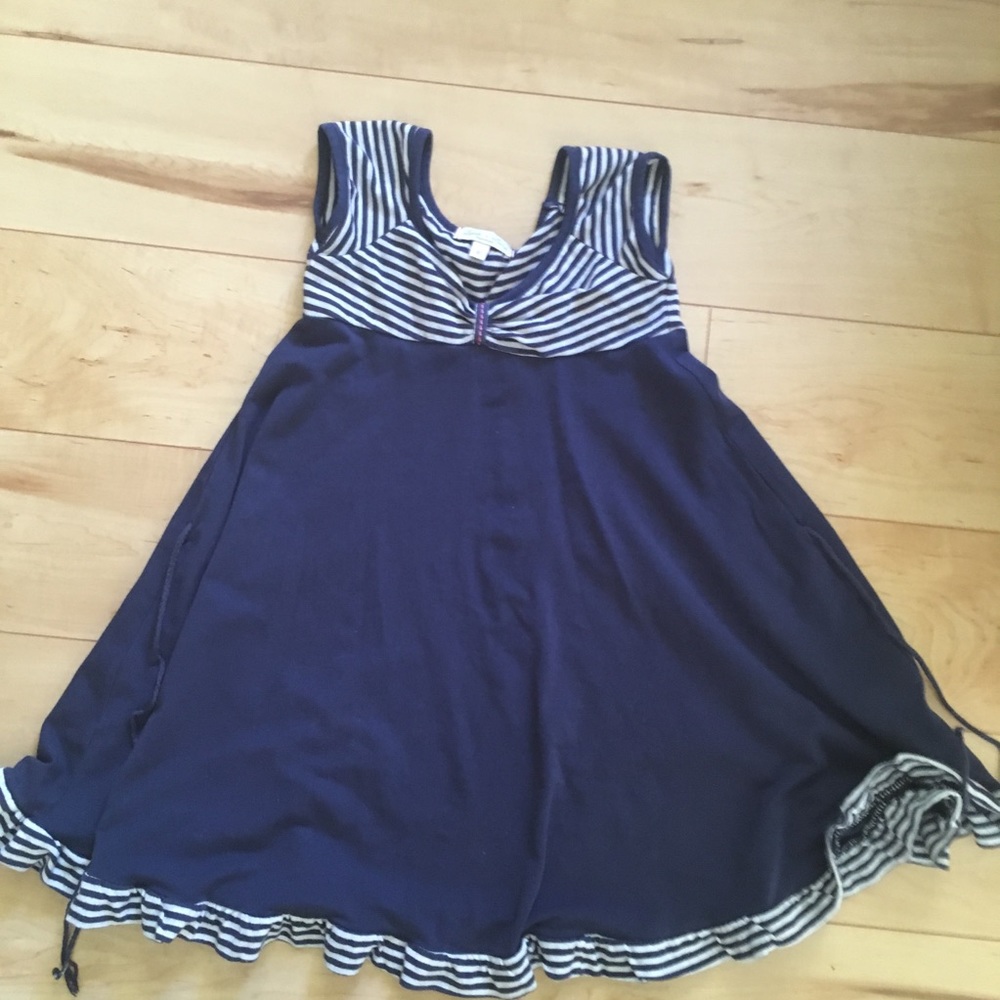 Girl’s Adjustable Dress